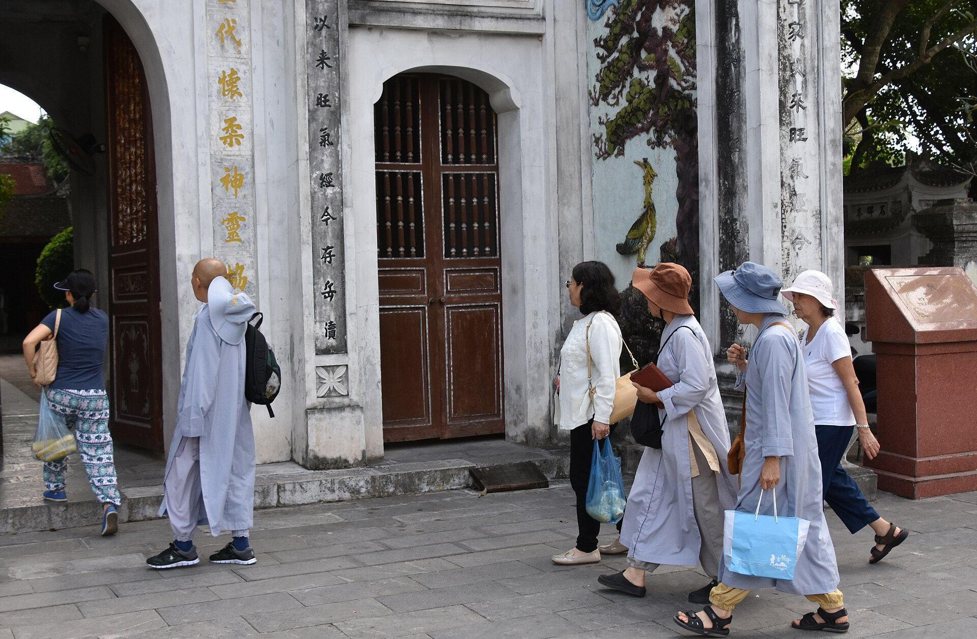 The gate of Quan Thanh Temple in the Tay Ho district